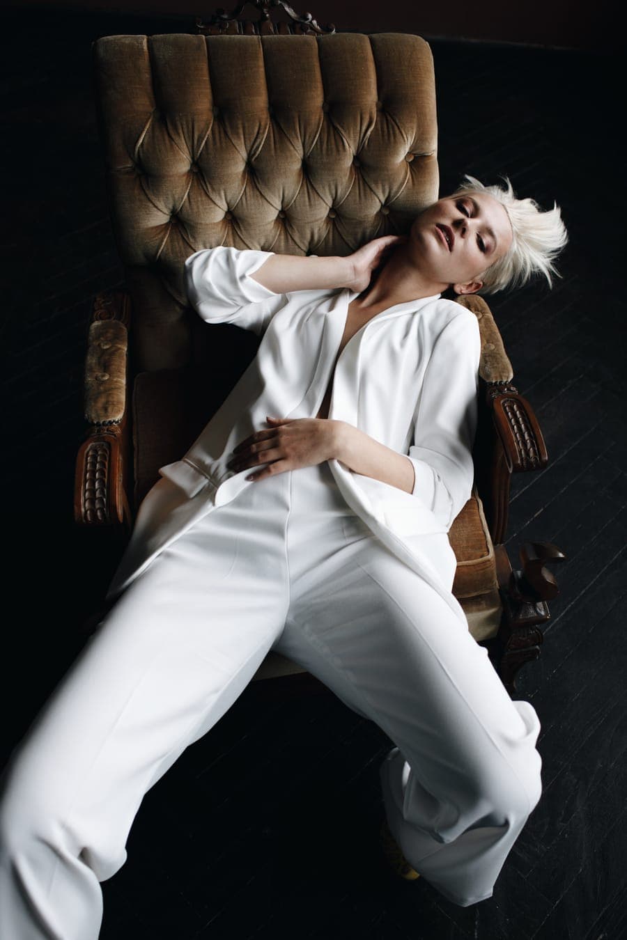 Inspiration tenue — costume blanc cassé